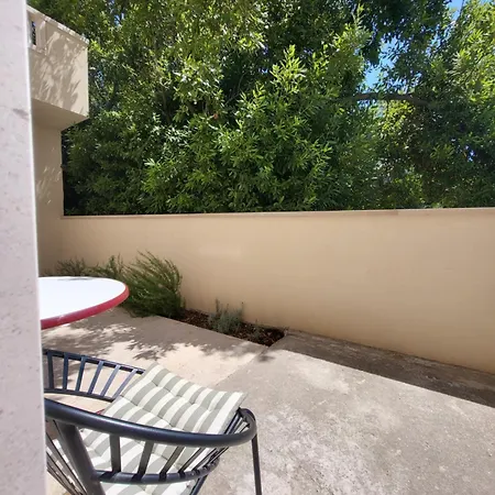 Peaceful Near To Sea Apartment Sumartin
